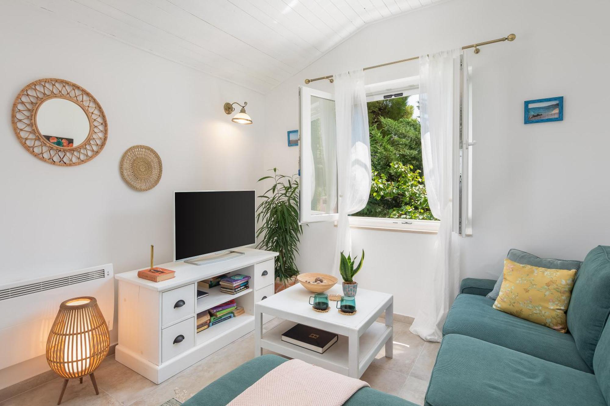 Holiday Home Dora Splitska Exterior photo